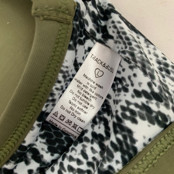 Track & Bliss Cloud Nine Sports Bra Army Green Reversible Racer Back Sz Large - Picture 8 of 9